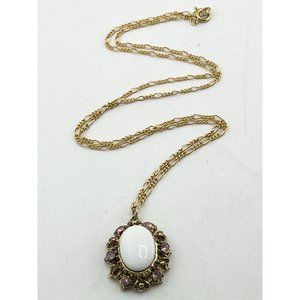 Vintage white milk glass pendant necklace